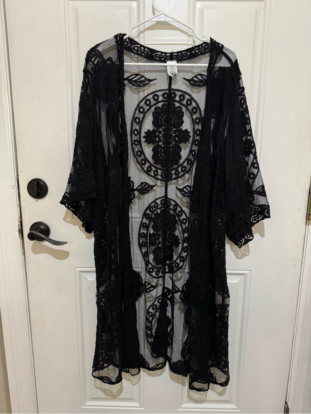 Time and Tru Black Sheer Embroidered Kimono Robe